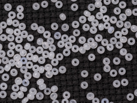 Бисер Чехия круглый 06/0 50г 02090 белый